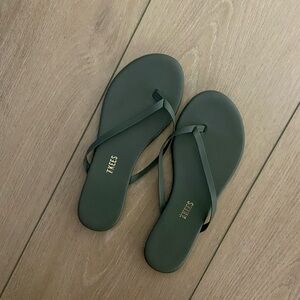 Tkees sandals